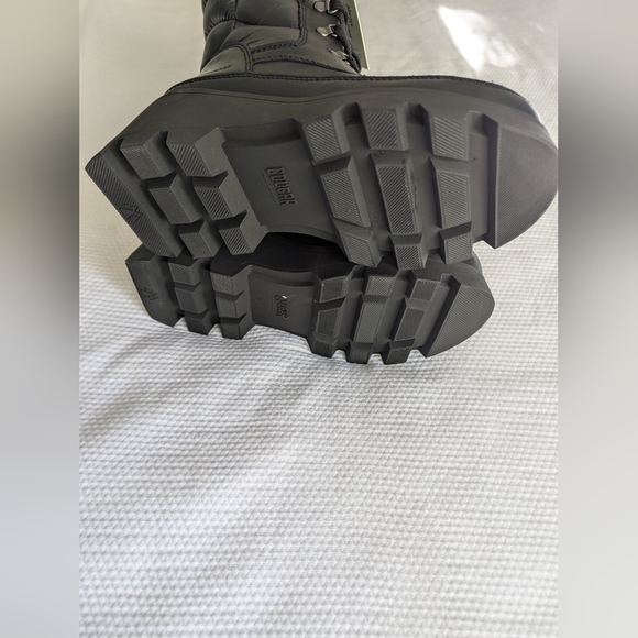 Cougar Verona Waterproof Winter Black Puffer Boots Size 8. - Picture 6 of 6